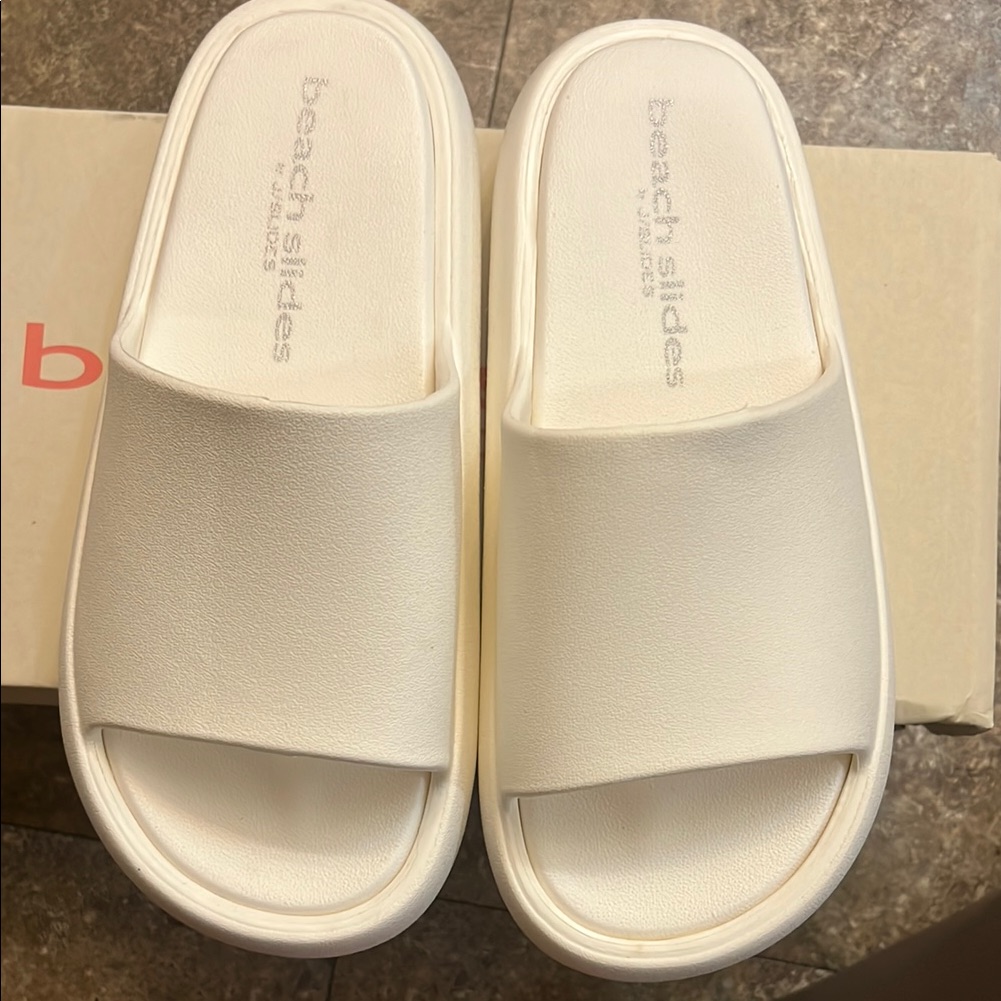 JSlides Beach Slides White